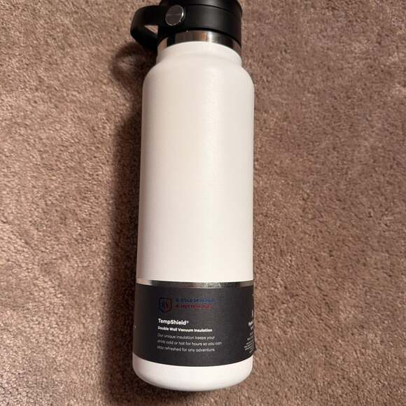 Hydro Flask 40oz Wide Mouth Water Bottle with Flex Cap White - Picture 5 of 8